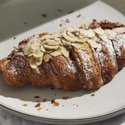 Goldfish Bowl Almond Croissant 6pk